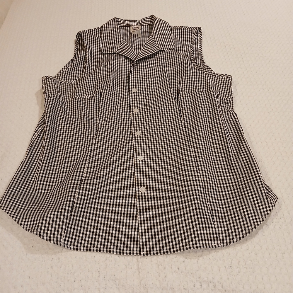 New Ann Klein L Black and White Gingham Sleeveless Blouse